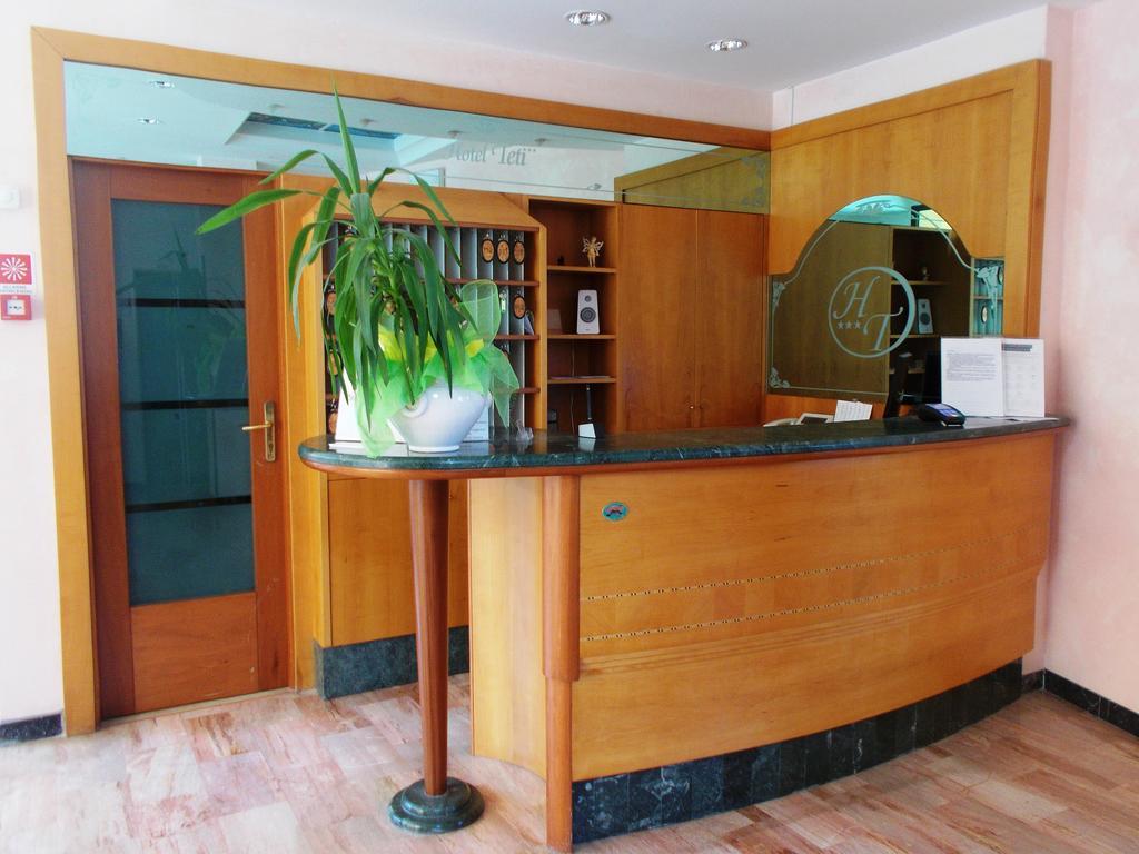Hotel Teti Беллария-Иджеа-Марина Экстерьер фото