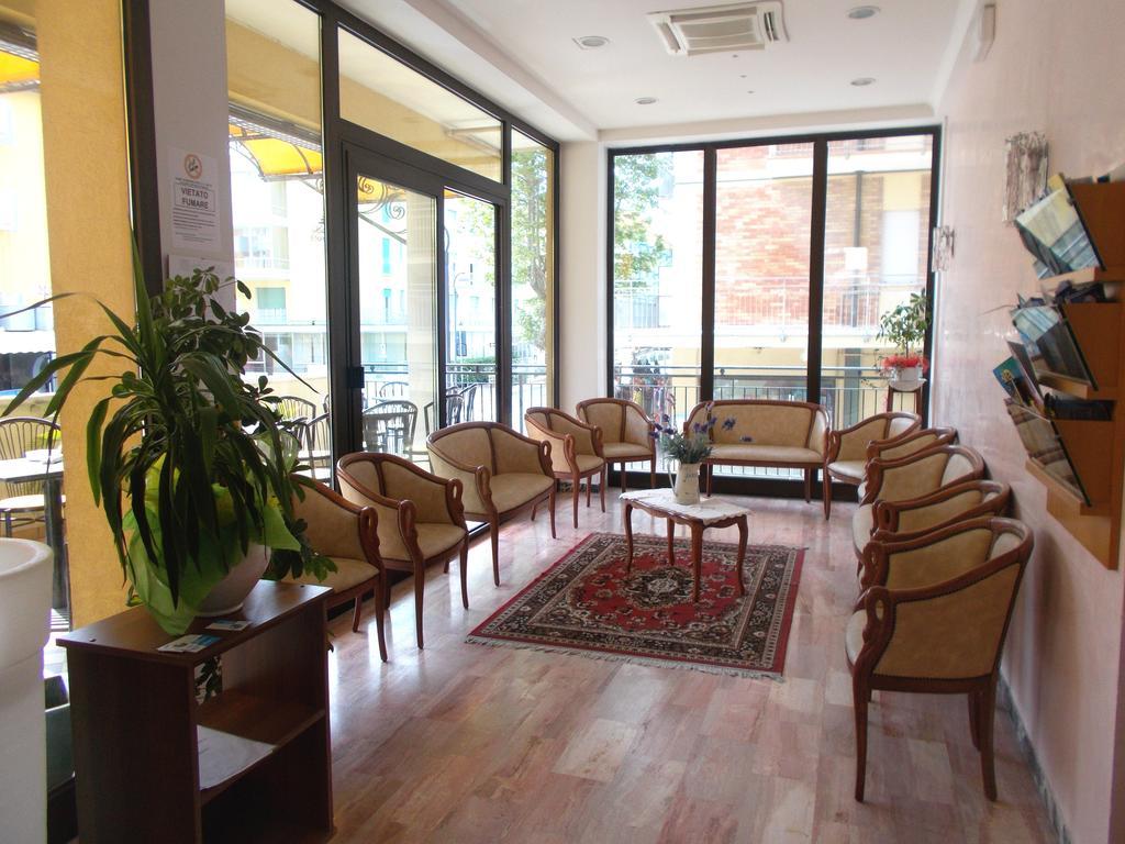 Hotel Teti Беллария-Иджеа-Марина Экстерьер фото