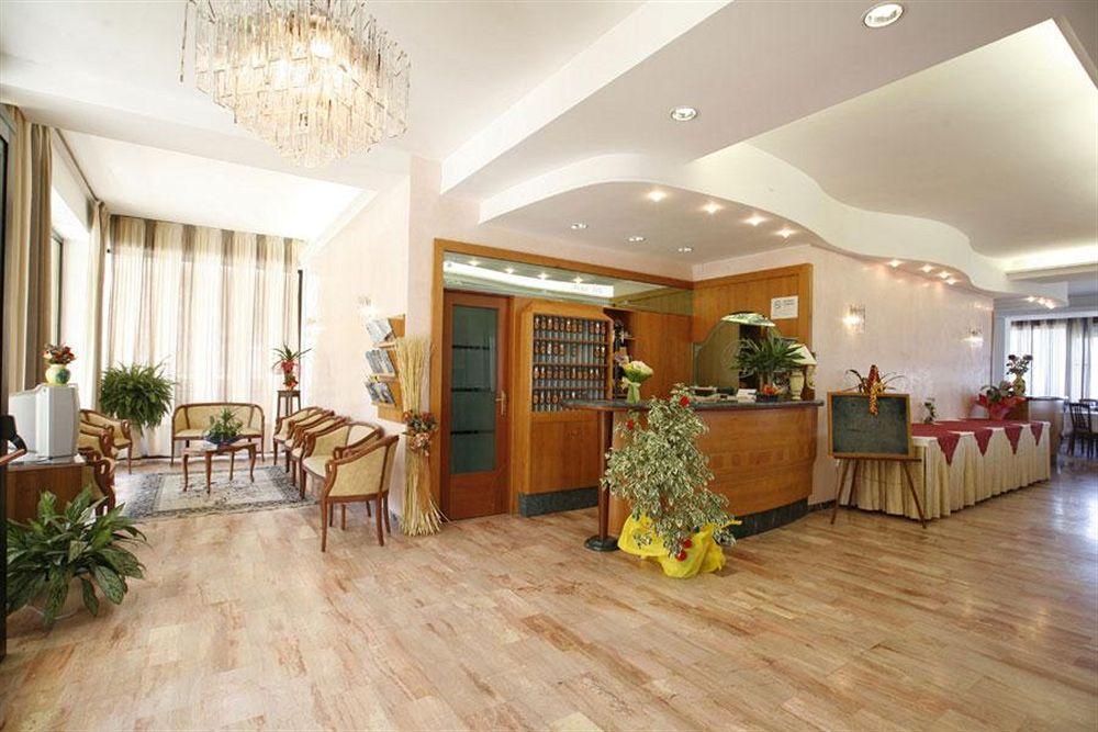 Hotel Teti Беллария-Иджеа-Марина Экстерьер фото